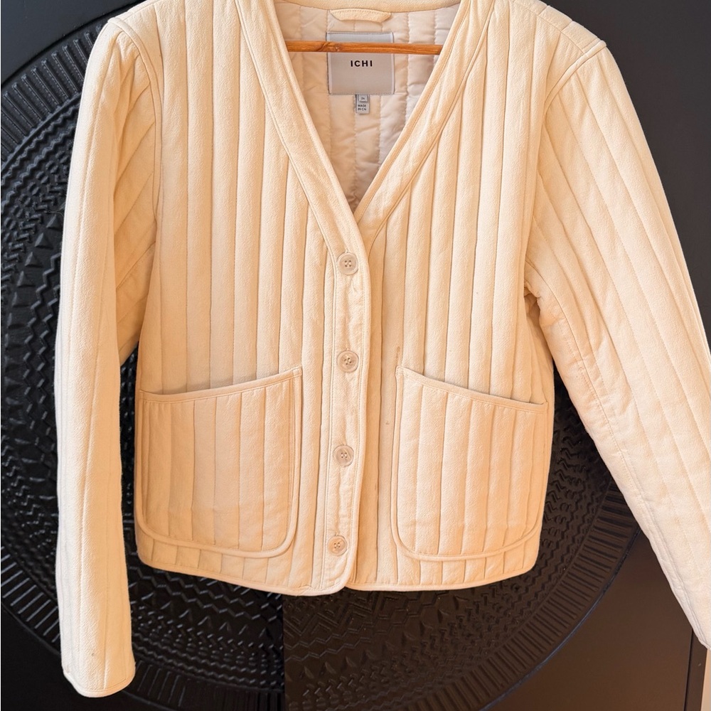 ICHI Women's Cream Quilted Jacket